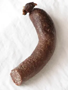 A ring of kaszanka.