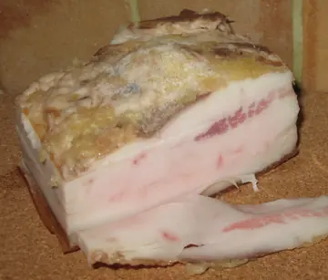 A slab of salo.
